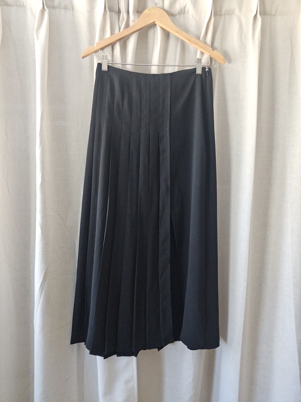 Open Edit Black Pleated Midi Skirt Women's Size Small S A-Line Side Zip Poly